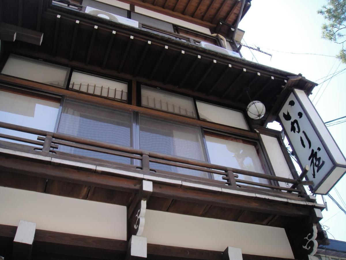 Ikariya Ryokan Яманути Экстерьер фото