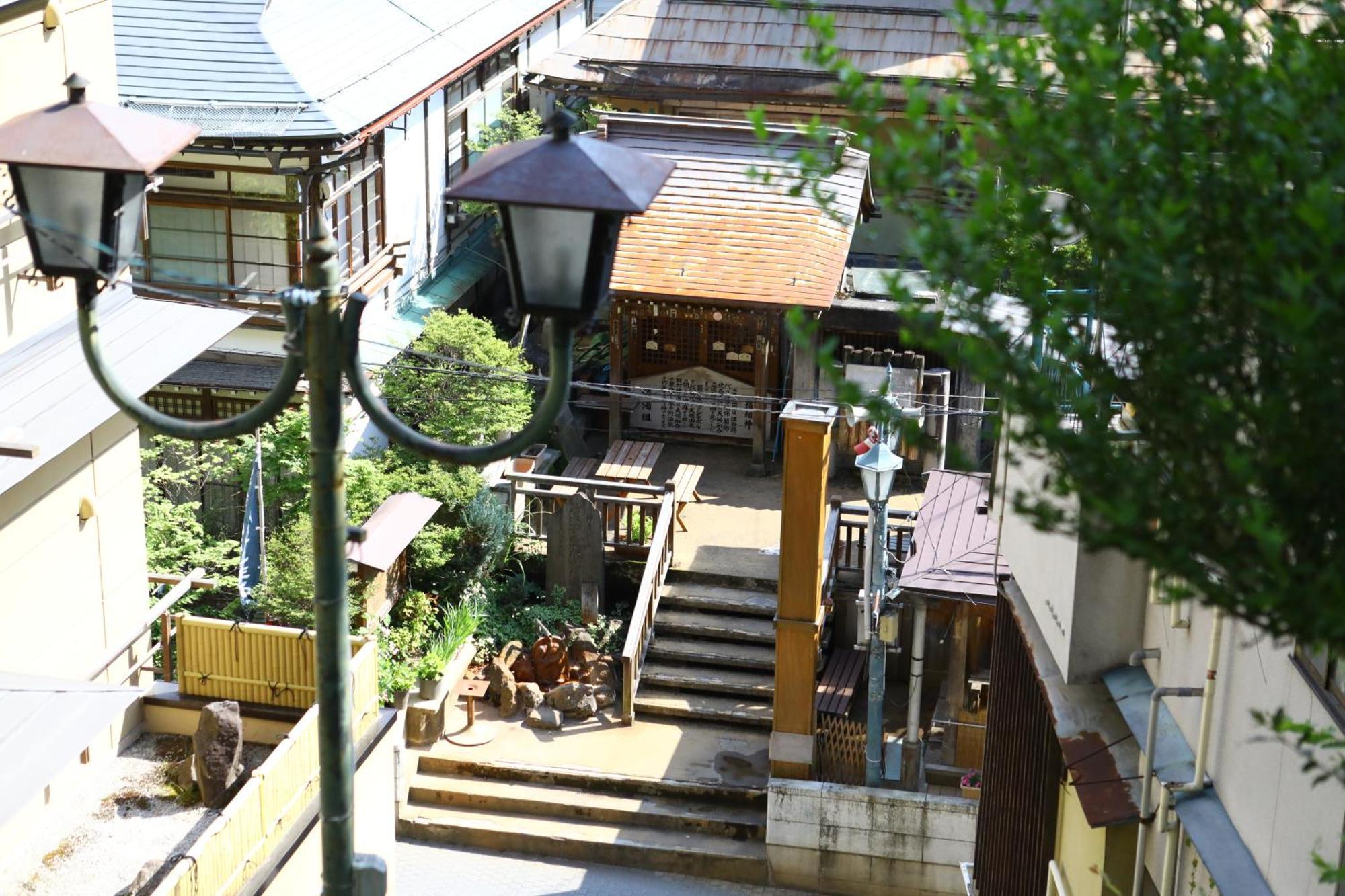 Ikariya Ryokan Яманути Экстерьер фото